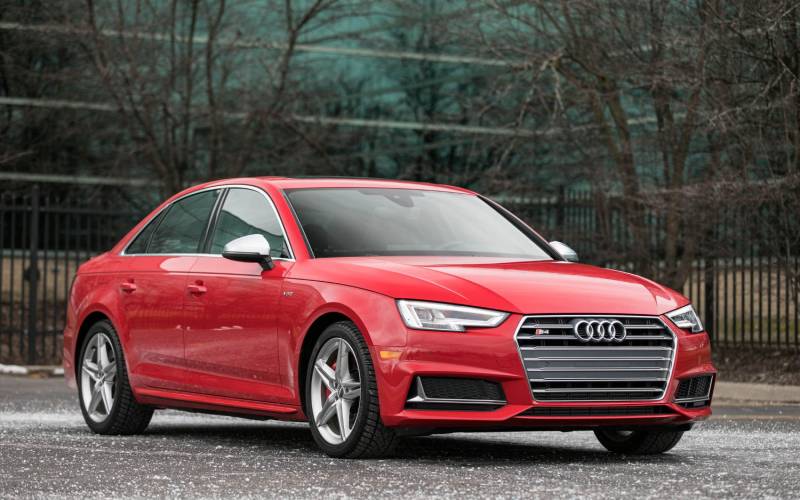 Comparison Audi S6 Prestige Quattro 2018 Vs Audi S4